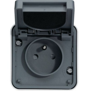 Presa con sicurezza bambini 16A 2F+T- HAGER - WNC100