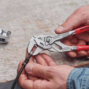 Pinza chiave lunghezza 180mm- KNIPEX - 86 03 180