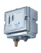 Pressostato per refrigerante- JOHNSON CONTROLS - P77AAA-9300