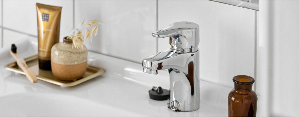 Come installare un rubinetto miscelatore